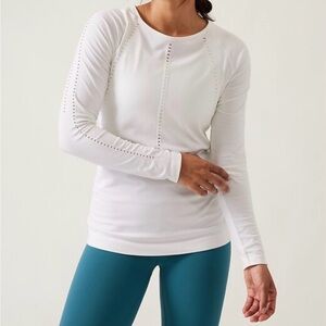 Athleta Foothill Long Sleeve Seamless Top-White